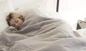 My Experience With A Weighted Blanket - Originol